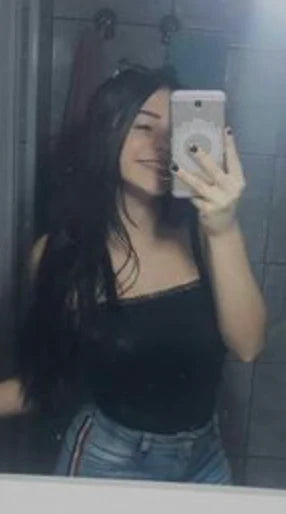 <em>María G.</em>
